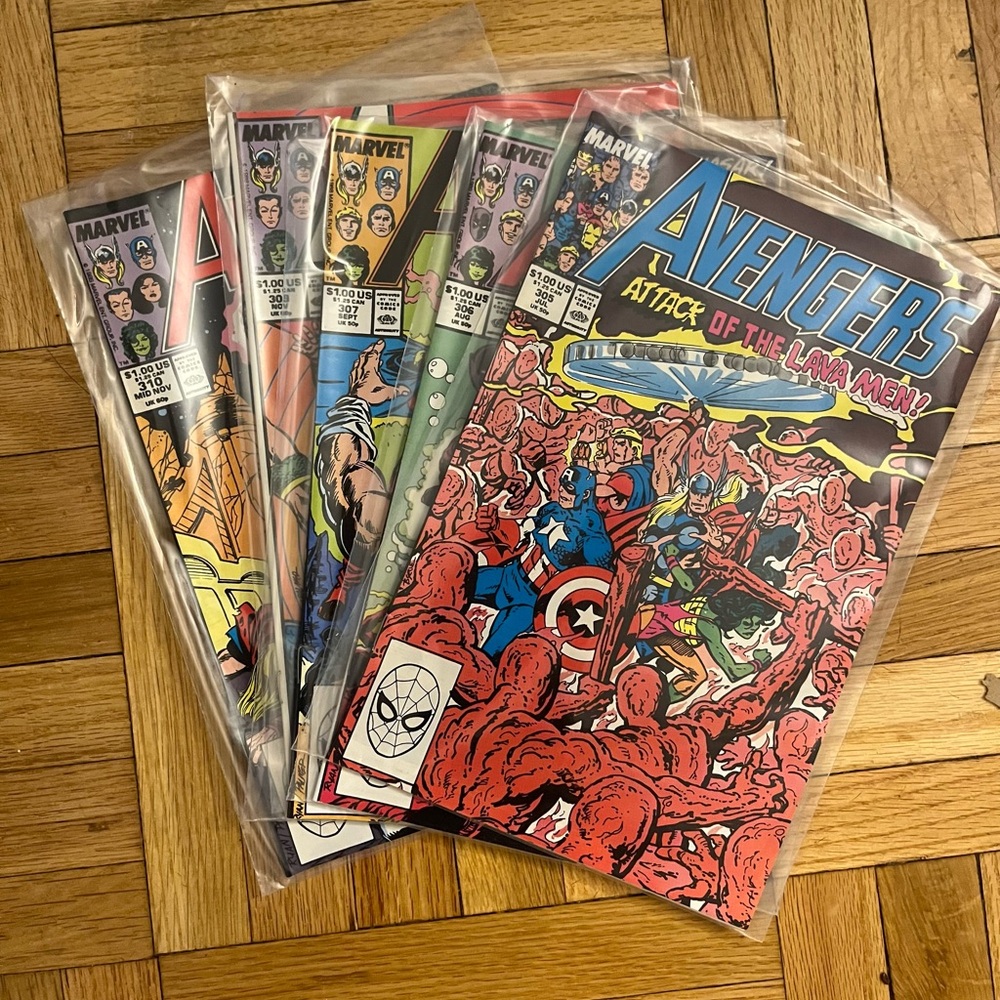 1989 Avengers Comic Book Set